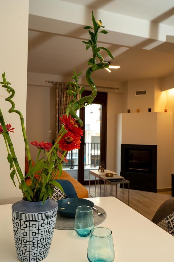 Ferienwohnung Comfy & Stylish Apt In Ioannina Exterior foto